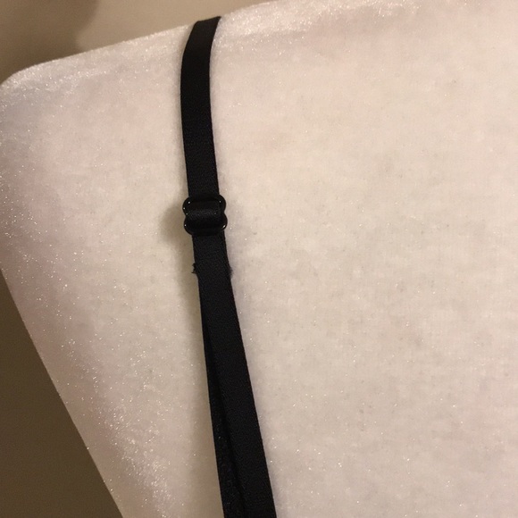 VS - matching babydoll (M)/panty (M) set - never worn - Picture 7 of 13